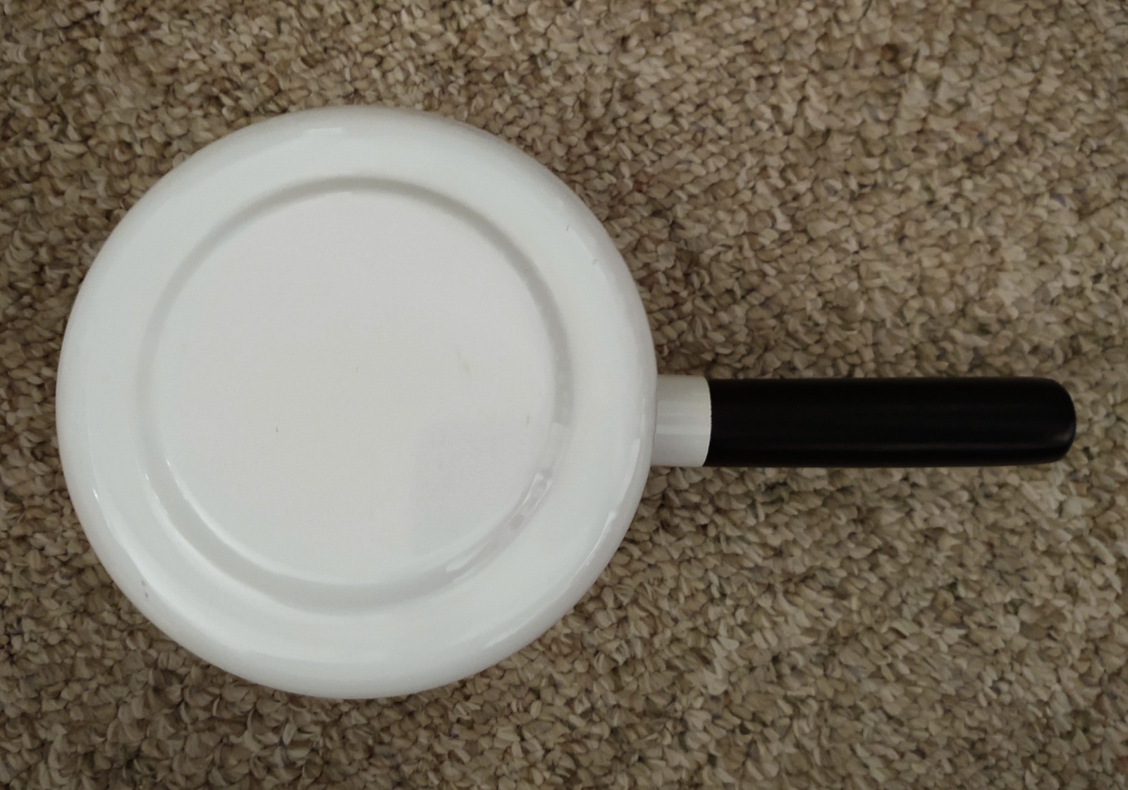 Vintage - White Fondue Set - Fondue Pot & Stand,  12 Forks & 6 Sauce Dishes