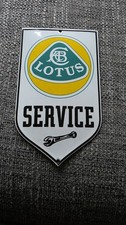Small Lotus Service sign