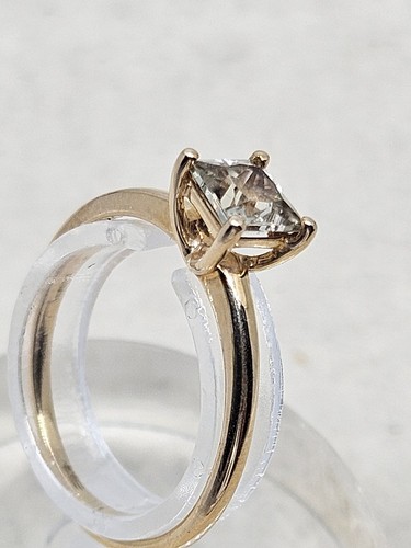 9kt Gold Csarite Ring Size O (1.58g) - Picture 6 of 13
