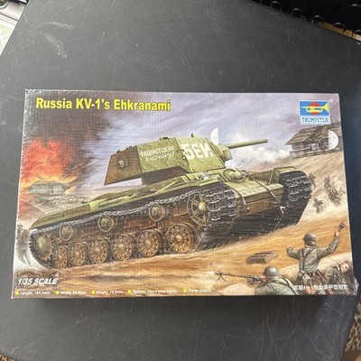 Trumpeter 1:35 Scale Russia KV-1's Ehkranami Tank model kit # 00357