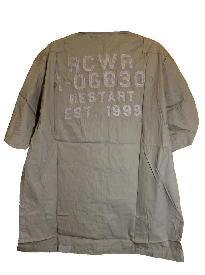 Nuevo Con Etiqueta Rocawear Botón Abajo Manga Corta Gris Vestido Camisa Hombre L $64 Foto 3 de 4