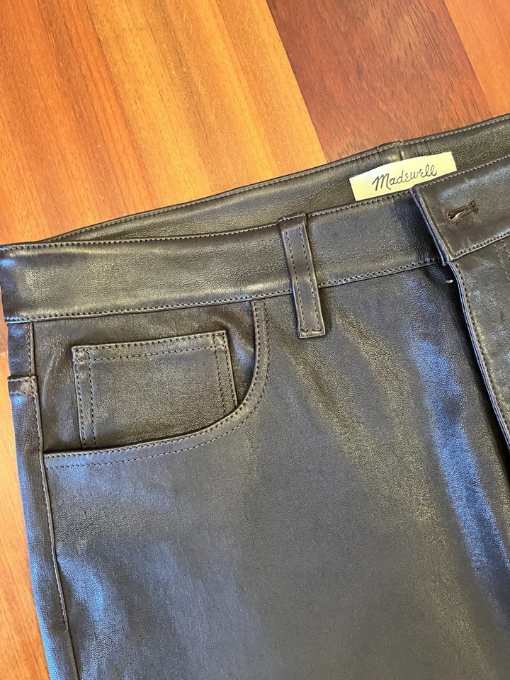 Pantalón Madewell $498 The '90s recto tiro medio cuero café oscuro talla 28 NS287 Foto 2 de 4