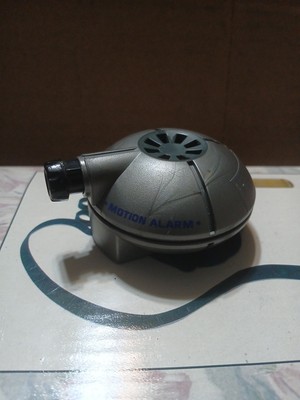 Vntg 2003- Wild Planet Spy Detector Invisible Beam Door Alarm A6