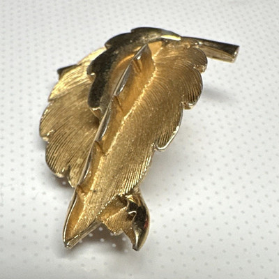 Monet Gold Tone Metal Leaf Brooch Pin Flowers & Plants Theme Signed No Stones