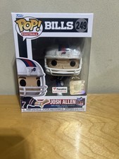 Funko POP!  NFL Buffalo Bills Josh Allen Stiff Arm  #249 Fanatics  w/ Protector