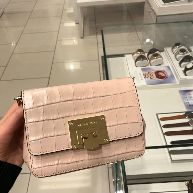 MICHAEL Michael Kors Ava Extra Small Cross Body Bag - Ballet in Pink