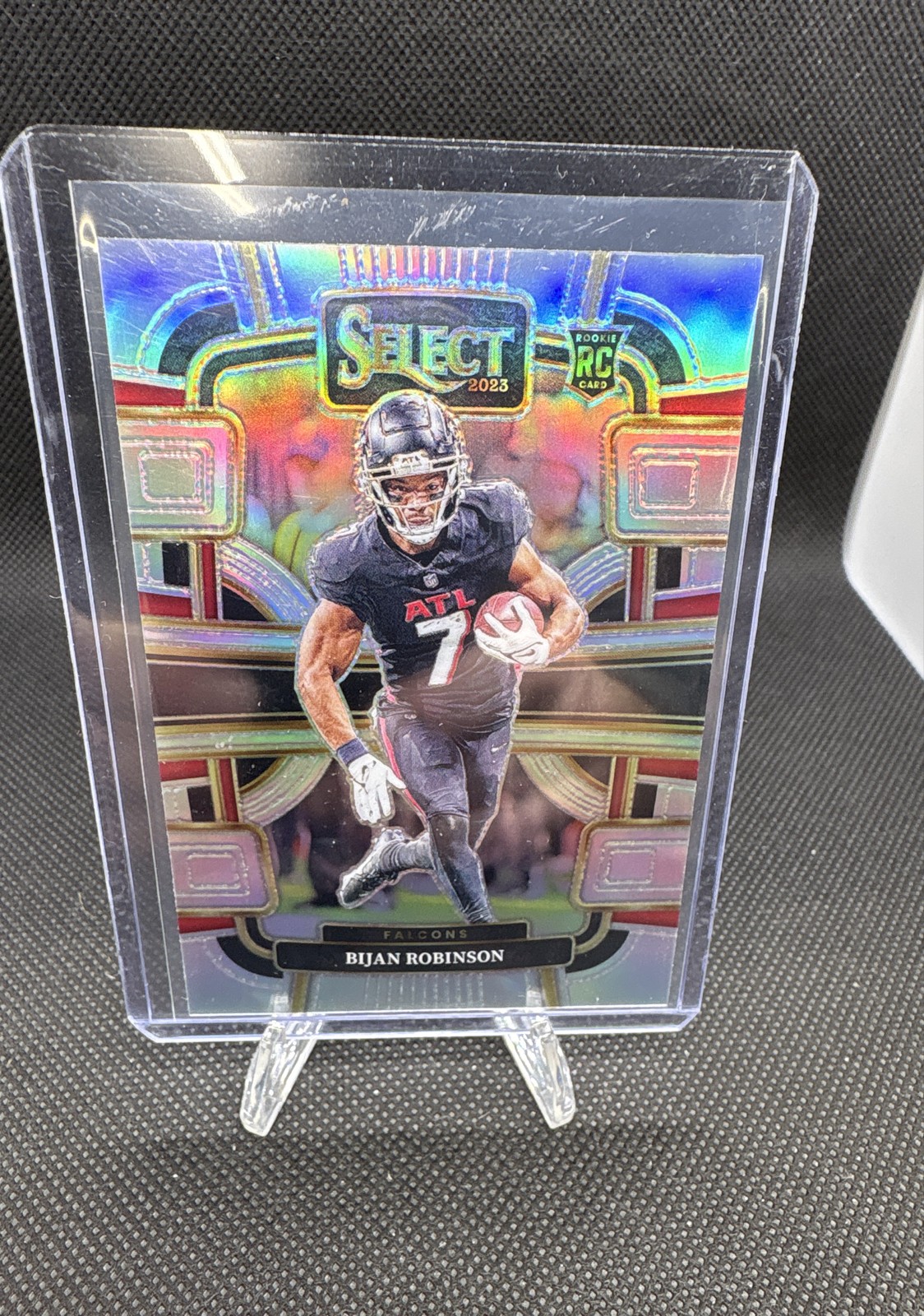 2023 Panini Select - Concourse Bijan Robinson #4 Silver Prizm (RC)