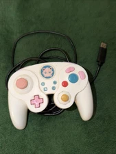 Rare Wired White Jigglypuff Pokemon Nintendo Switch GameCube Controller