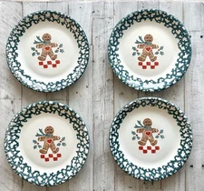 SET OF 4 Tienshan Folkcraft Gingerbread Man Holiday Dinner Plates 10.25"
