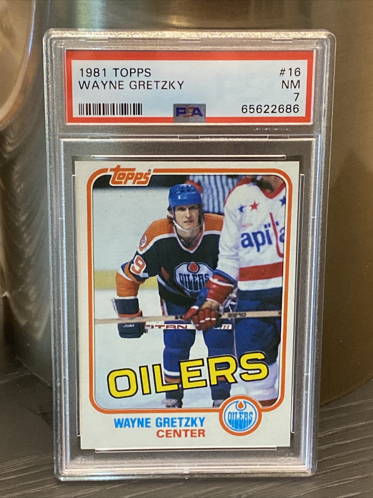 1981 Topps Wayne Gretzky #16 PSA 7