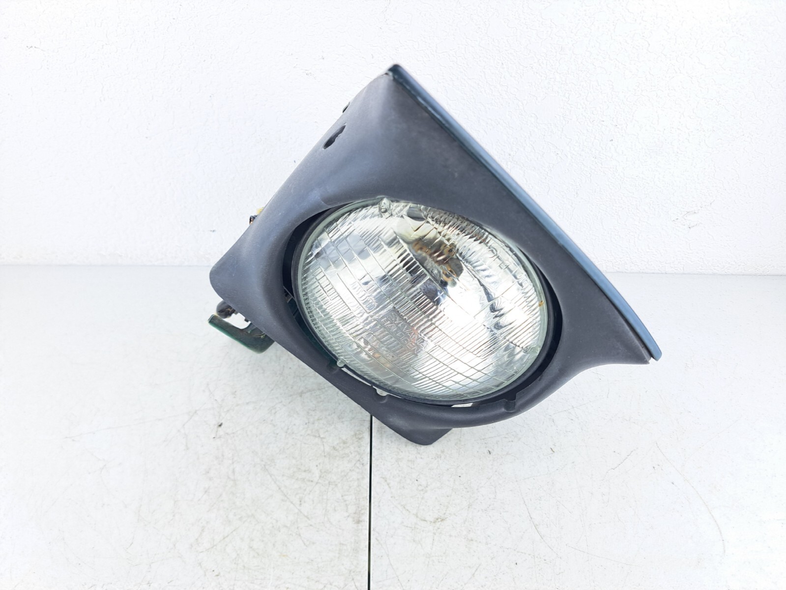 1990-1997 Mazda Miata MX5 NA Left Driver Side Headlight Motor OEM 8611000861