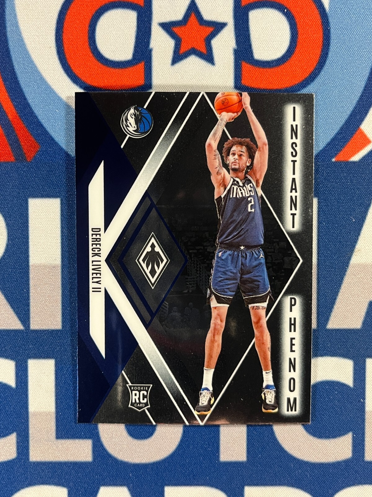 2023-24 Panini Phoenix Instant Phenom RC Dereck Lively II #19