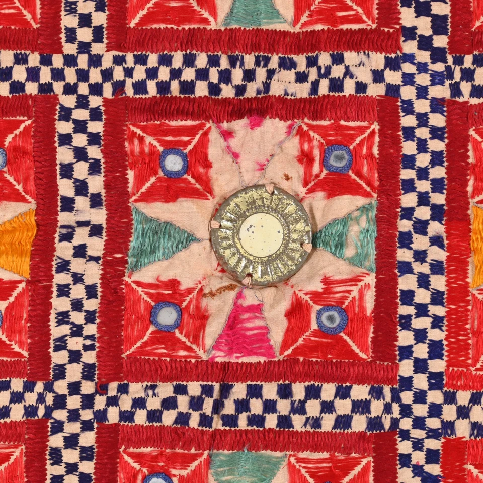 Tapiz floral vintage bordado a mano colgante de pared de algodón indio 3,5 x 3,5 pies Foto 4 de 4