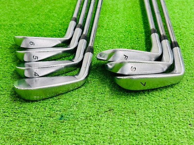 Taylormade TP Forged Iron Set 3-7.9+PW RH Dynamaic Gold X100 Steel