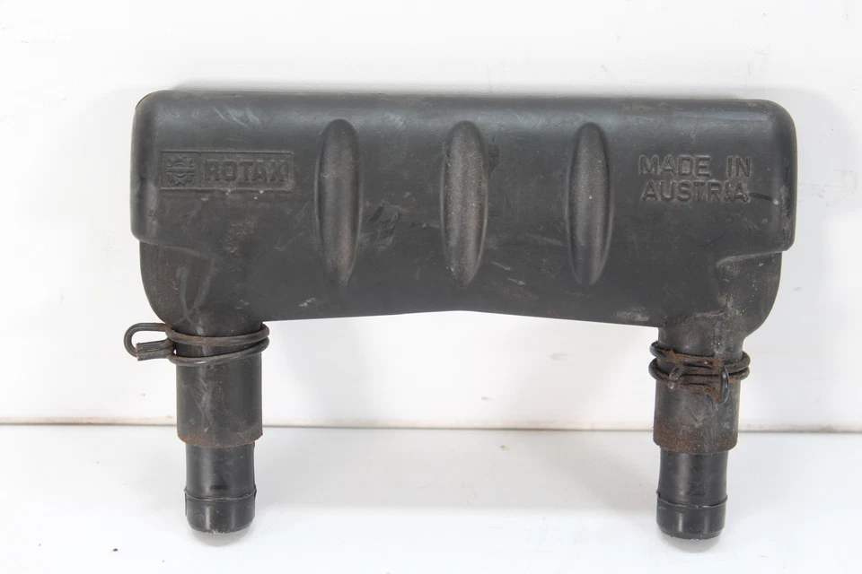 02 SKI-DOO MXZ 700 RESSONADOR DE ADMISSÃO/GARRAFA BOOST - Imagem 4 de 4