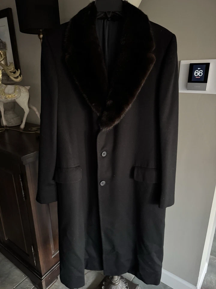 Abrigo D'Avenza Roma Para Hombres Negro Cachemira y Visón EU 50 - US 40 o Abrigo Mediano Foto 2 de 4