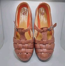 Clarks Structured Womens Brown Leather Closed Toed Sandel Shoes Size 10N Used