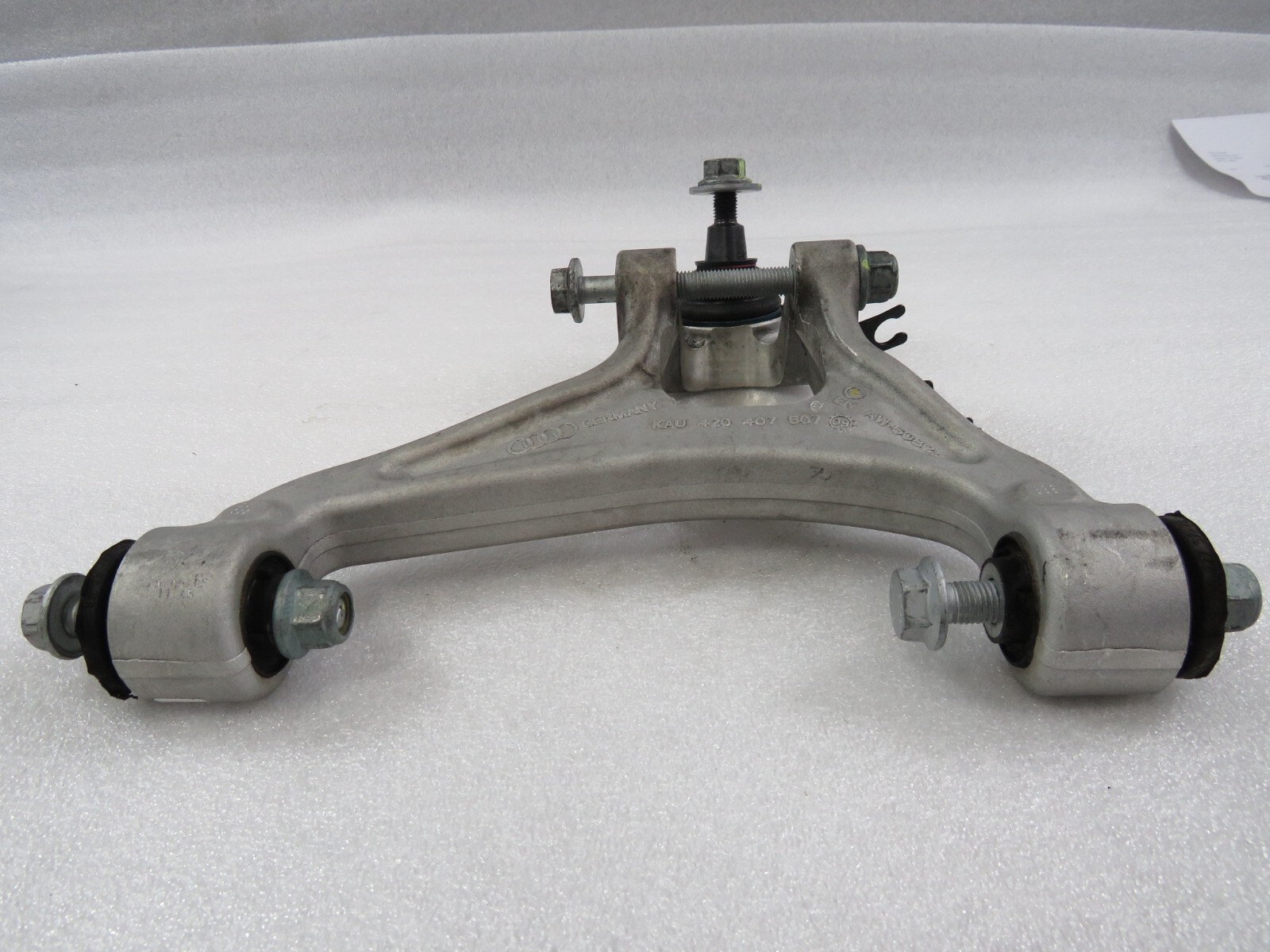 Lamborghini Gallardo LP560, LH, Front Upper Control Arm, Used, P/N 420407505E 