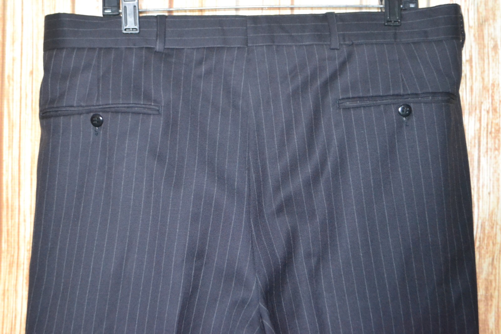 Hugo Boss Men Super 100s Black Pinstripe 3 Front Button Suit Sz 42L Wst 36x32 thumbnail 17