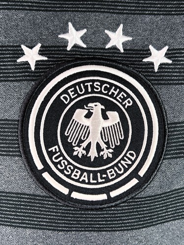 Adidas Deutschland DFB Fussball Auswärts Trikot #8 Özil Wendetrikot 2016 Gr. M - Bild 4 von 12