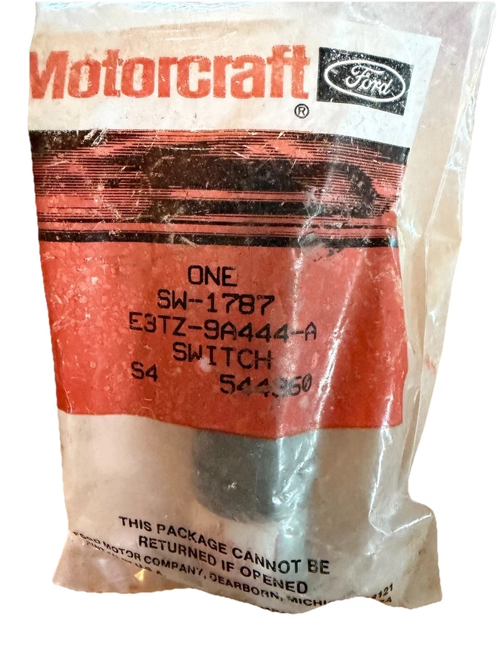 Controlador de bujía incandescente diésel Ford IDI 6,9 L E3TZ-9A444-A SW1787 OEM FORD 1983-1986 Foto 2 de 4