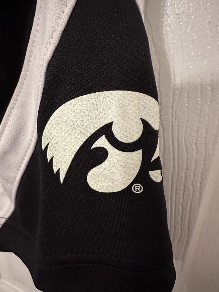 New Nike Team Issued Women’s Small Black Univ. of Iowa Women's Basketball - Image 2 of 4