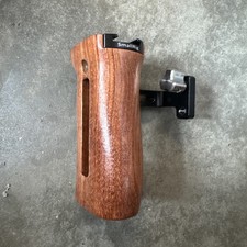 READ SmallRig Wooden Handle Camera Side Handle Cold Shoe Mount  DSLR  READ 