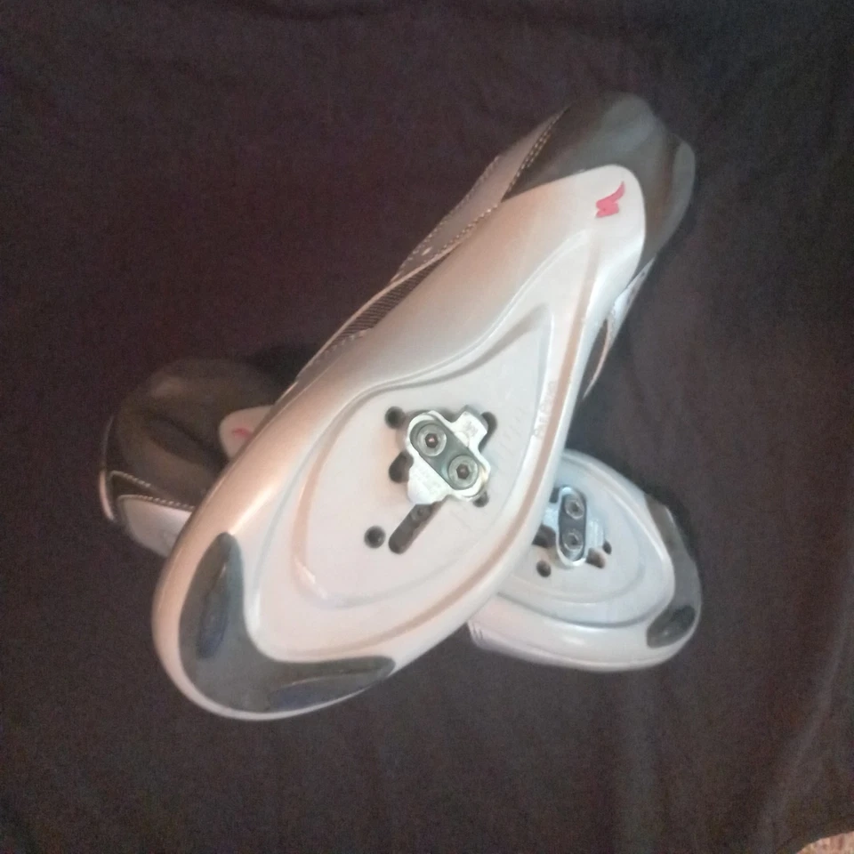 Zapatos de ciclismo especializados para hombre 45 12 bicicleta de carretera plateados negros gancho bucle Foto 3 de 4