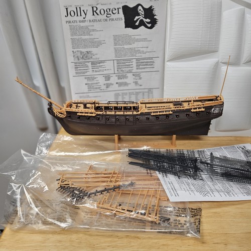 Lindberg Jolly Roger Pirate Ship 1/130 #70874 Open Box Pre-owned Started - Picture 9 of 12