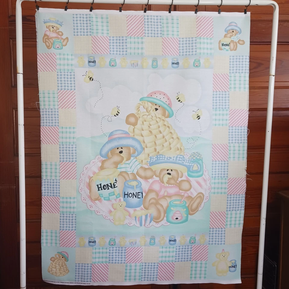 Panel de edredón vintage Daisy Kingdom Honeybears picnic 34"x45" bordes deshilachados Foto 2 de 4