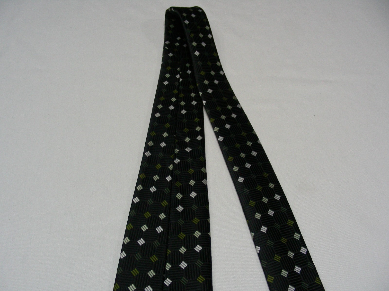 VAN HEUSEN - GEOMETRIC PATTERNED - POLYESTER NECK… - image 8
