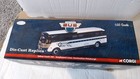 YELLOW COACH 743 GREYHOUND- PITTSBURGH- VINTAGE BUS LINES 1:50 CORGI US53909 NEW