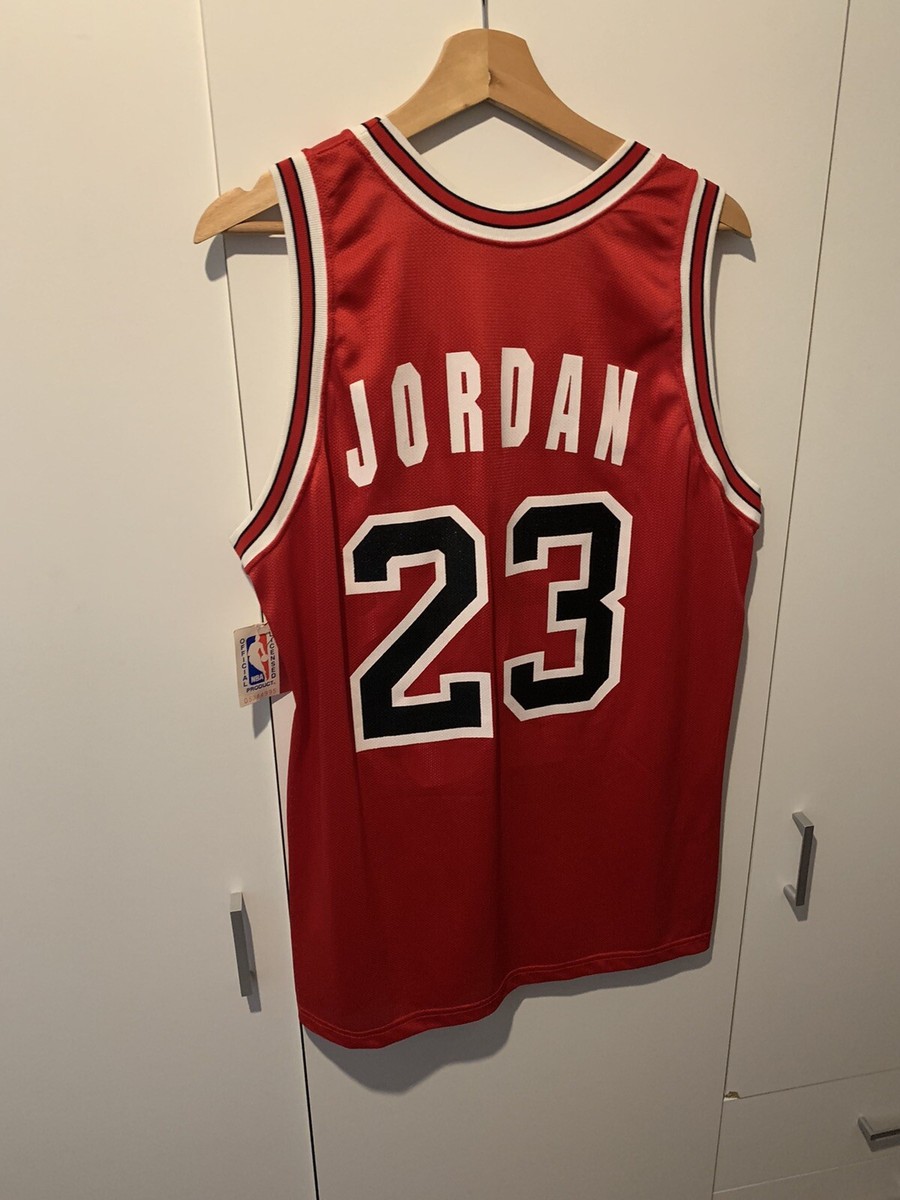 Champion Jersey NWT Chicago Bulls Size L 44 NBA 🏀🏀 Michael