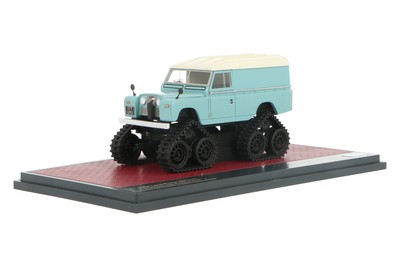 Land Rover Series II Cuthbertson Conversion MX41208-012 Matrix Modellauto 1:43
