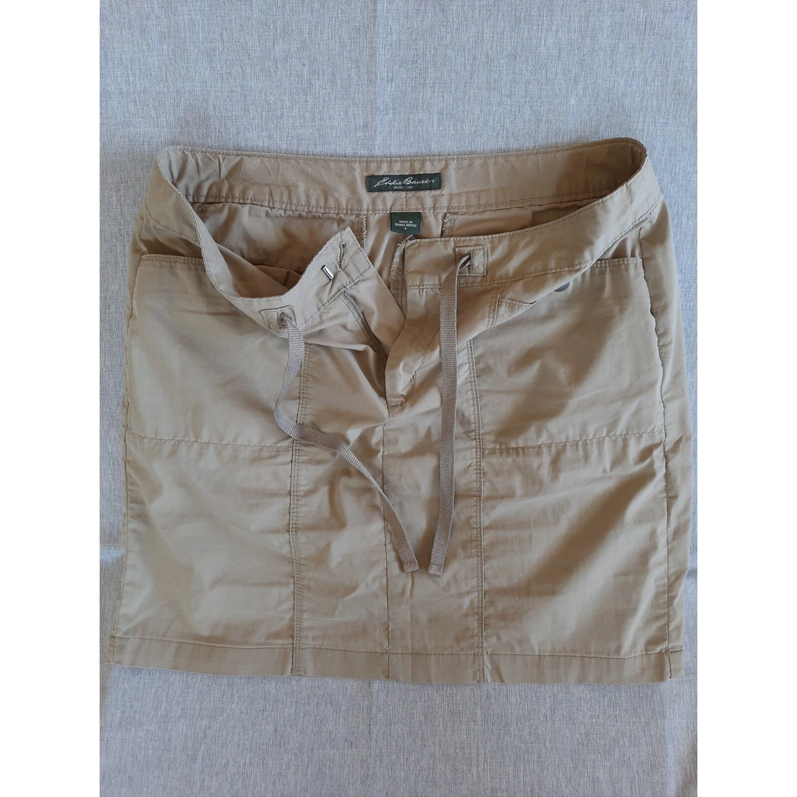 Eddie Bauer Women 8 Utility Camp Side Pocket Drawstring Outdoor Brown Skirt
Opens in a new window or