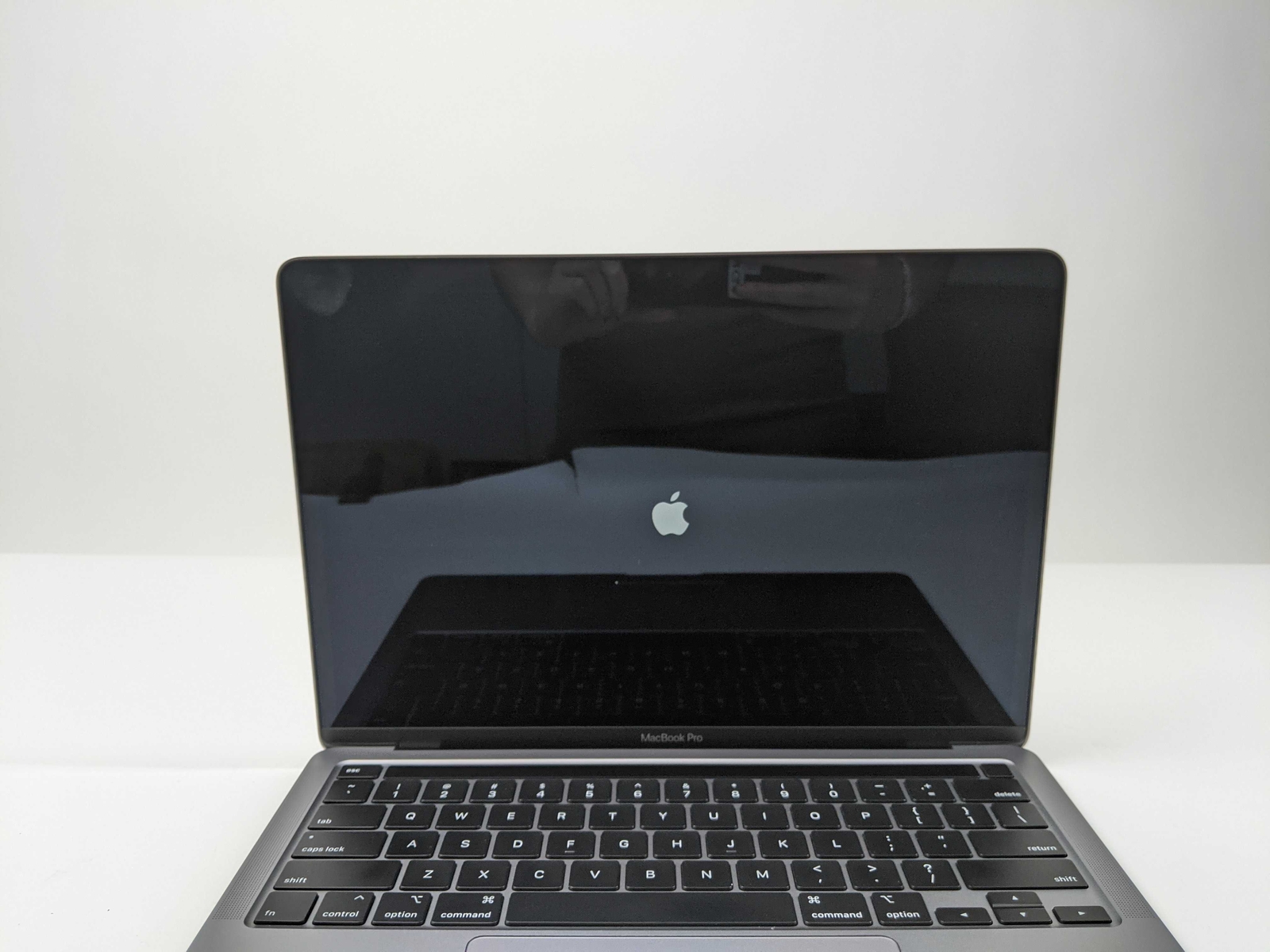 2020 MacBook Pro 13 2.0GHz 4Core i5 512GB SSD 16GB Touch Bar, ID