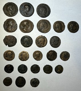 25x Römische Münzen Konvolut: Silber Denar Faustina Sesterz Trajan Römer Lot