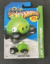 Hot Wheels 2012 HW Premiere #35 Angry Birds Minion 2013 International Board