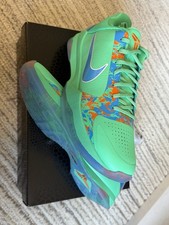 Nike Kobe V Protro Low Top Lace-Up Basketball...