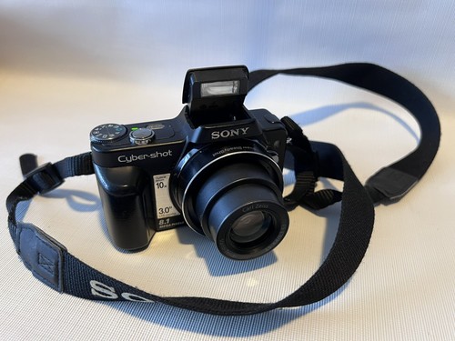 Sony Cyber Shot DSC-H10 8.1MP Digital Camera - Sensor Issue - Picture 7 of 10