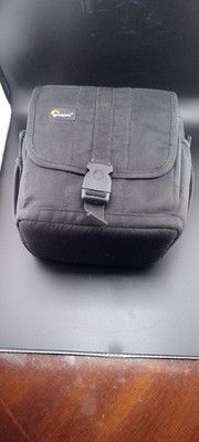 Lowepro Camera Bag Adventura 140 Black Nylon Travel Adventure Padded