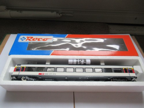 ROCO #45331 1. COCHE DE PASAJEROS CLASE DE SBB HO DC | Condition: Used