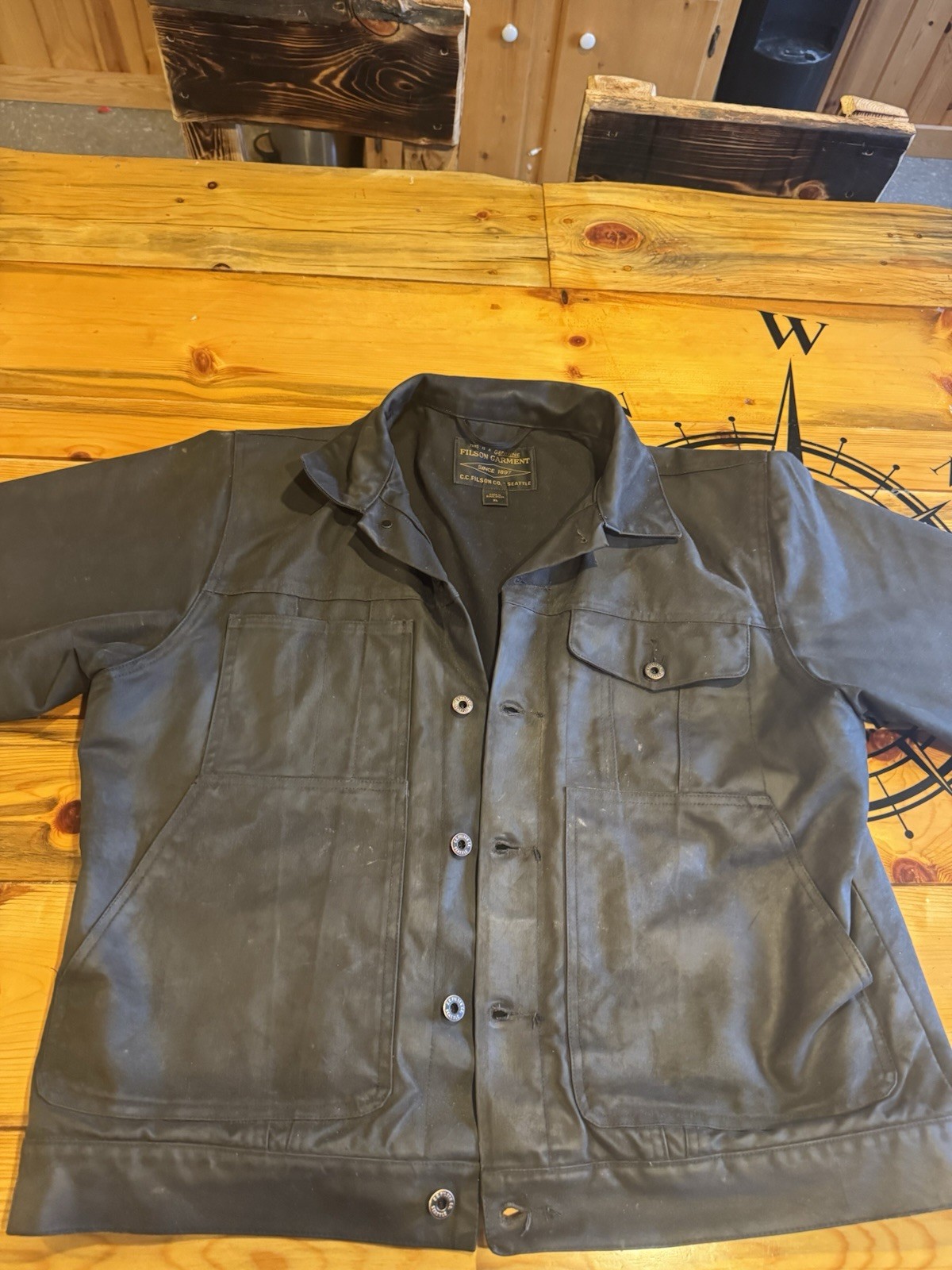 Filson Black Button Lined Short Solid Men's Casua… - image 1