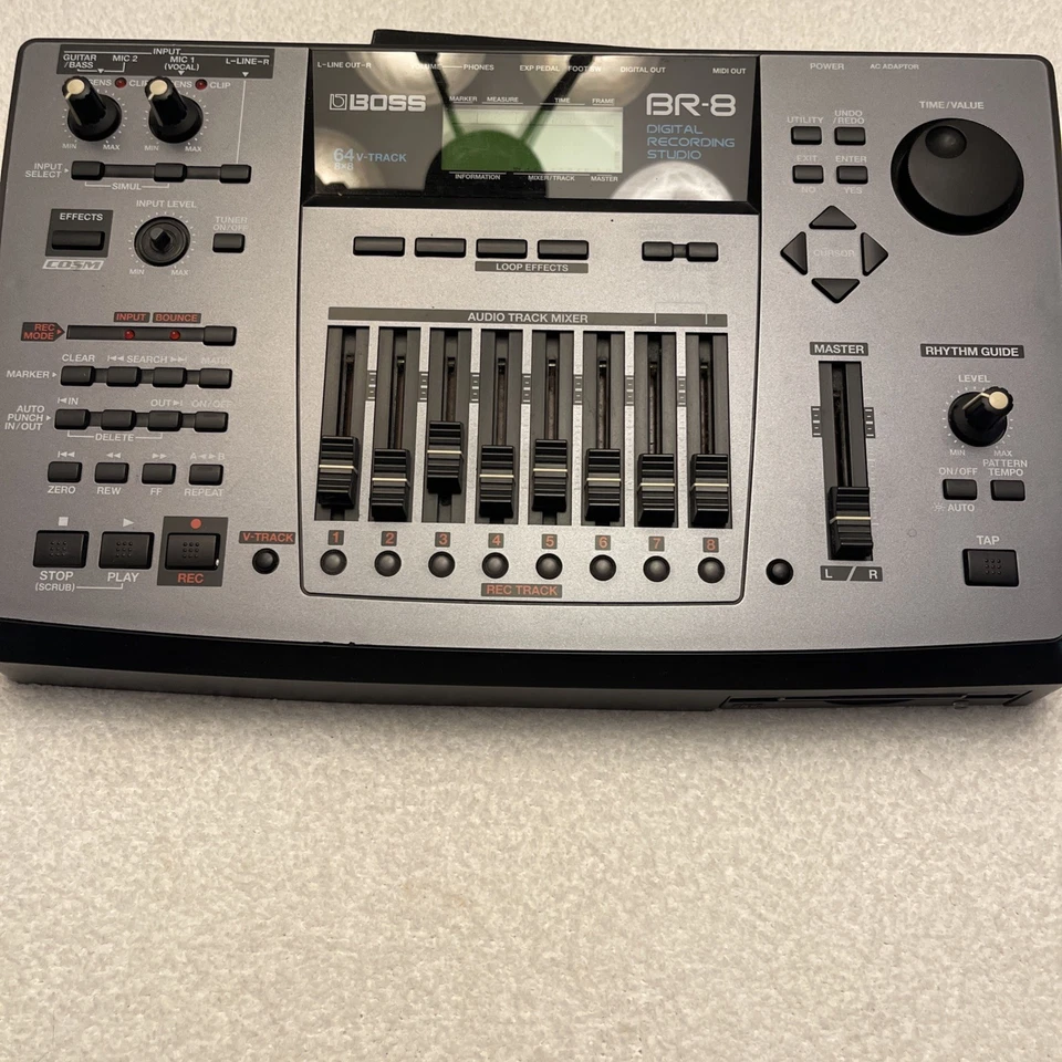 Boss BR-8 Digital Recording Studio MTR Multi Track Recorder Used With Zip Disk. - Image 2 of 4