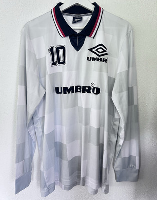 Retro | Vintage Umbro Herren Langarm Fußballtrikot Gr. L - Nr. 10