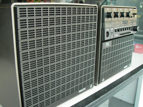 PHILIPS 22 AH780 SINTO-AMPLIFICATORE CON DIFFUSORI INCORPORATI*** Perfetto*** - Foto 9 di 13