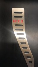 VW GOLF RED GTI LOGO MK5/6 FOOTREST STAINLESS STEEL WITH BLACK RUBBER NEW