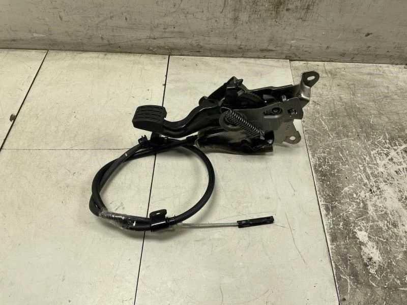 Chevrolet Equinox LS 2017 freno de emergencia freno de pie de estacionamiento OEM+ Foto 4 de 4