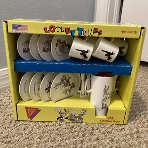 Looney Tunes 26 Piece Playset Tea Party Play Food Chilton Toys 1995 Warner Bros