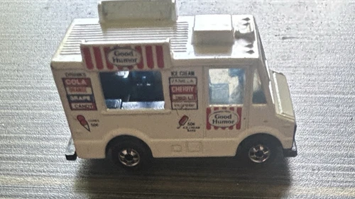 1983 VINTAGE HOT WHEELS WHITE GOOD HUMOR FOOD & ICE CREAM TRUCK | Hong Kong MINT